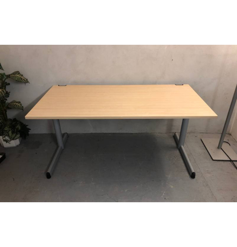 Kancelářský stůl výrobce Werndl