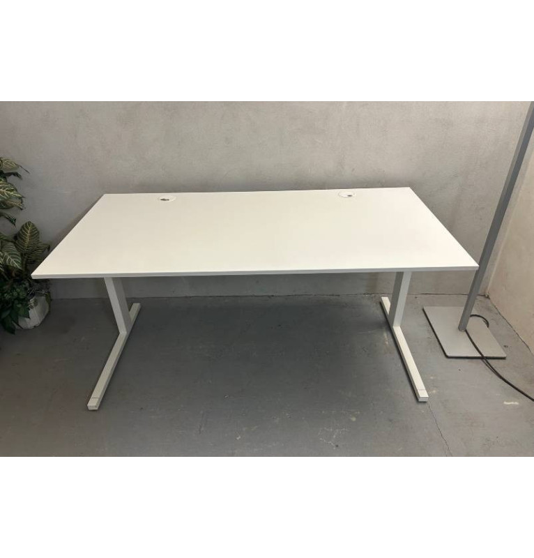 Kancelársky PC stôl Techo -biely dekor, biela kovová konštrukcia