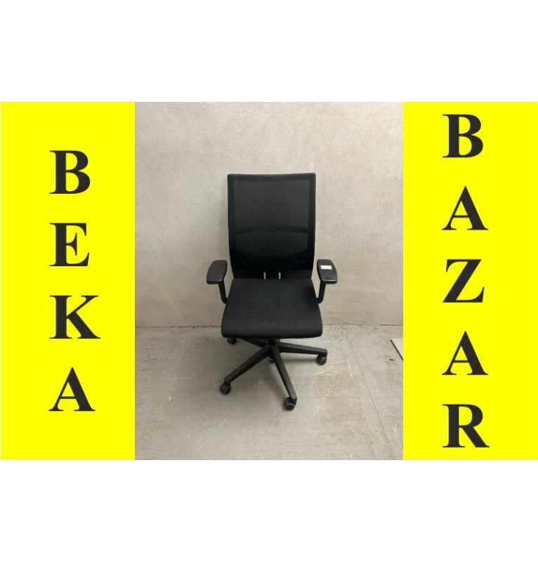 Kancelářská kolečková židle černé barvy - Haworth