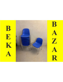 Kancelářská židle modré barvy , plastová