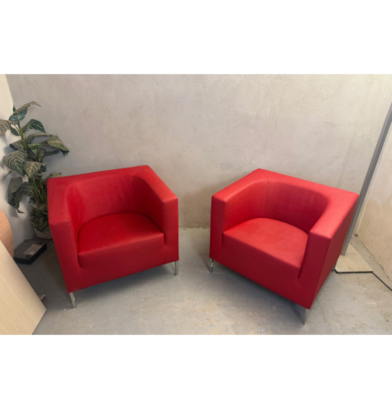 Červené kožené kreslo LD Seating