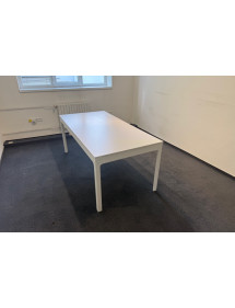Kancelářský nastavitelný stůl dřevěný - Ikea - bílý