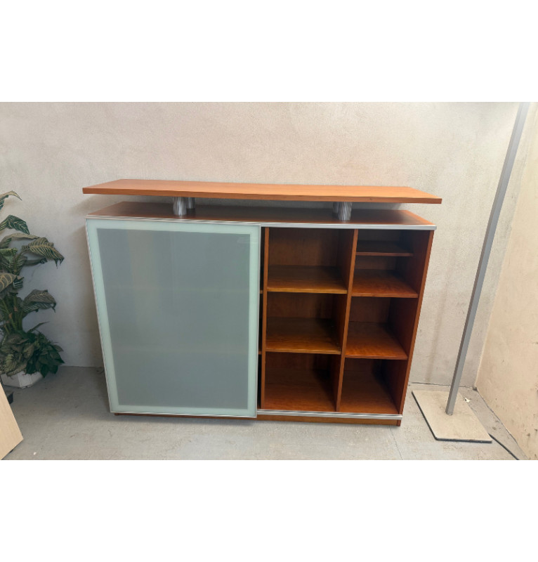 Kancelárska skriňa - šupacie sklenené dvere - dekor tmavo hnedý