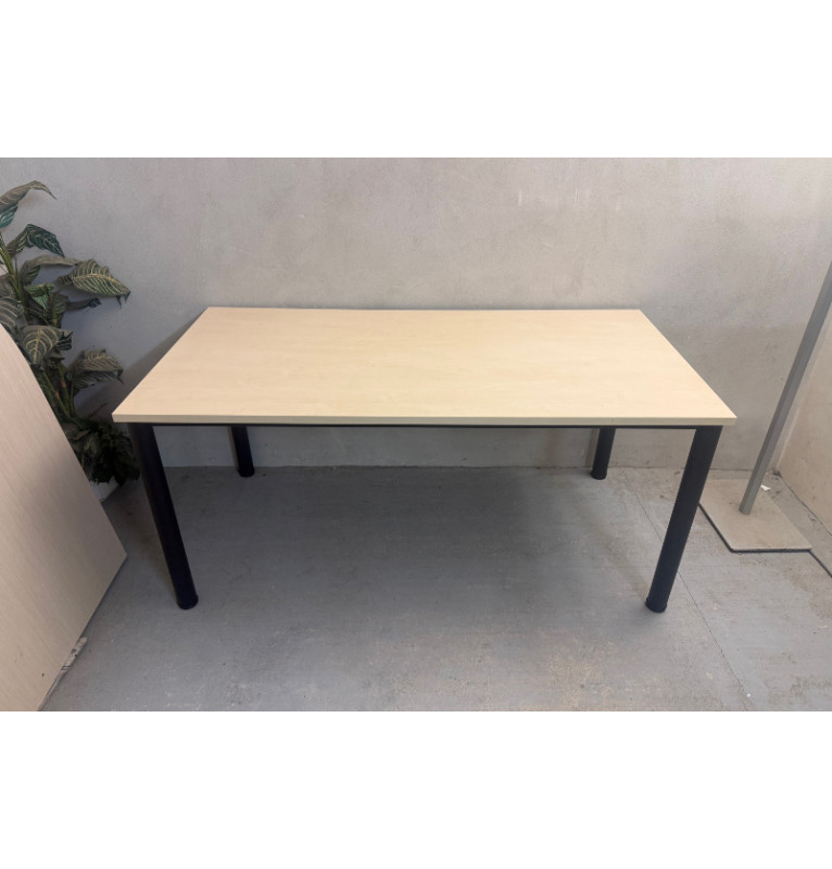 Kancelářský PC nebo přísedící stůl - světlý dekor