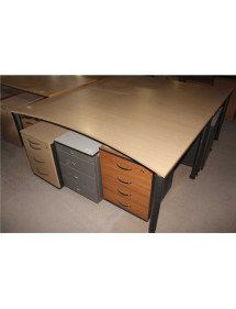 Kancelársky stôl od výrobcu Haworth