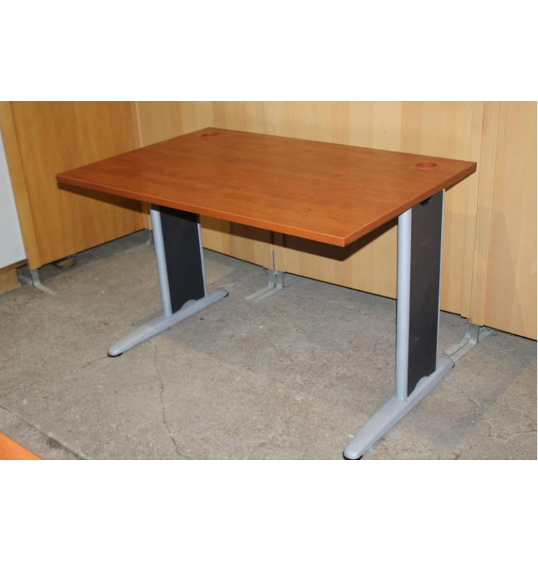 Rovný kancelársky stôl HOBIS rôzne dĺžky