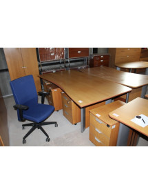 Veľký kancelársky pracovný stôl Steelcase