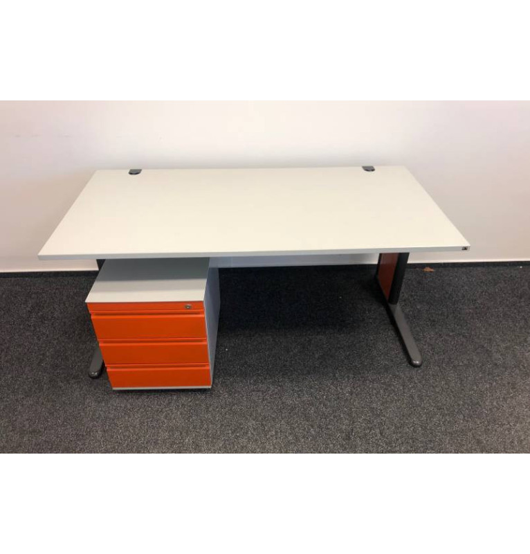 Kancelársky PC stôl König+Neurath - šedý dekor