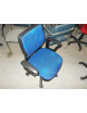 Koliesková stolička Steelcase modrá