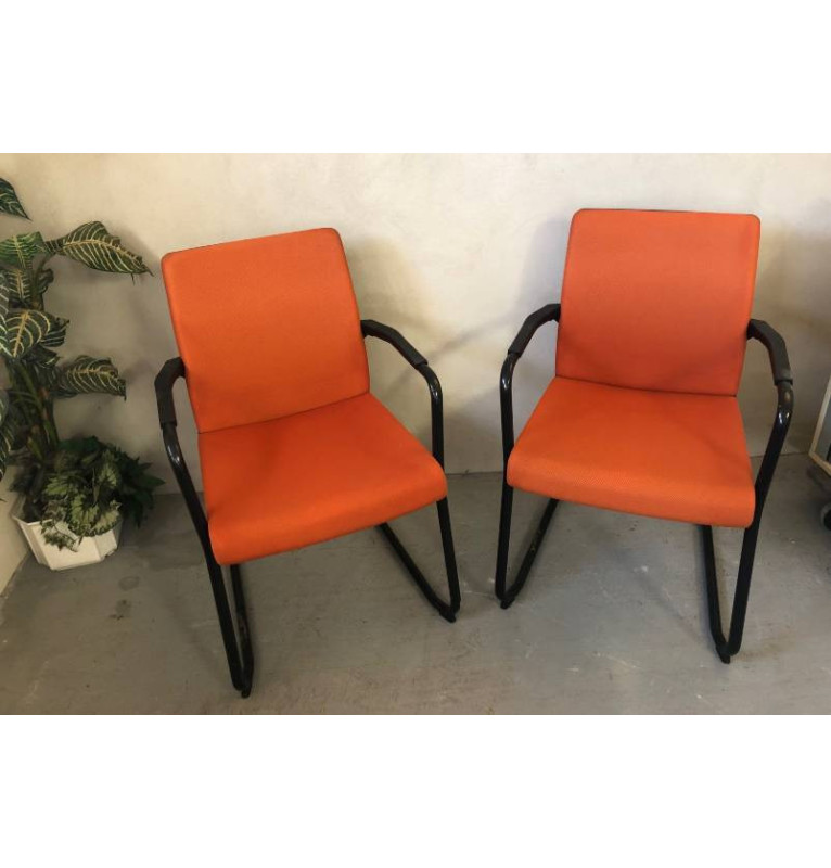Kancelářská židle König+Neuraht - oranžová, stohovatelná