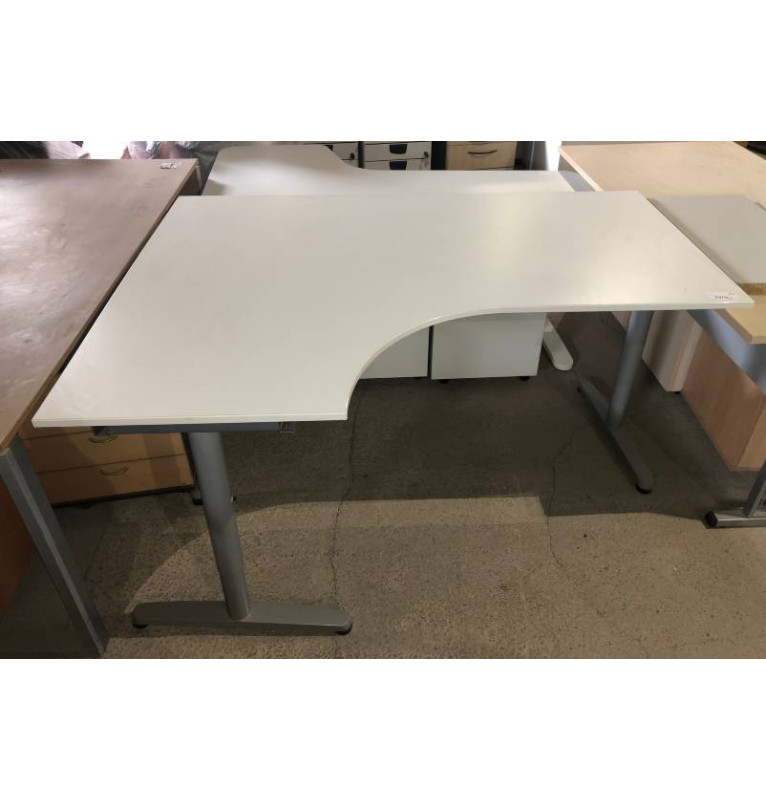 Kancelářský PC stůl bílý do L - Ikea
